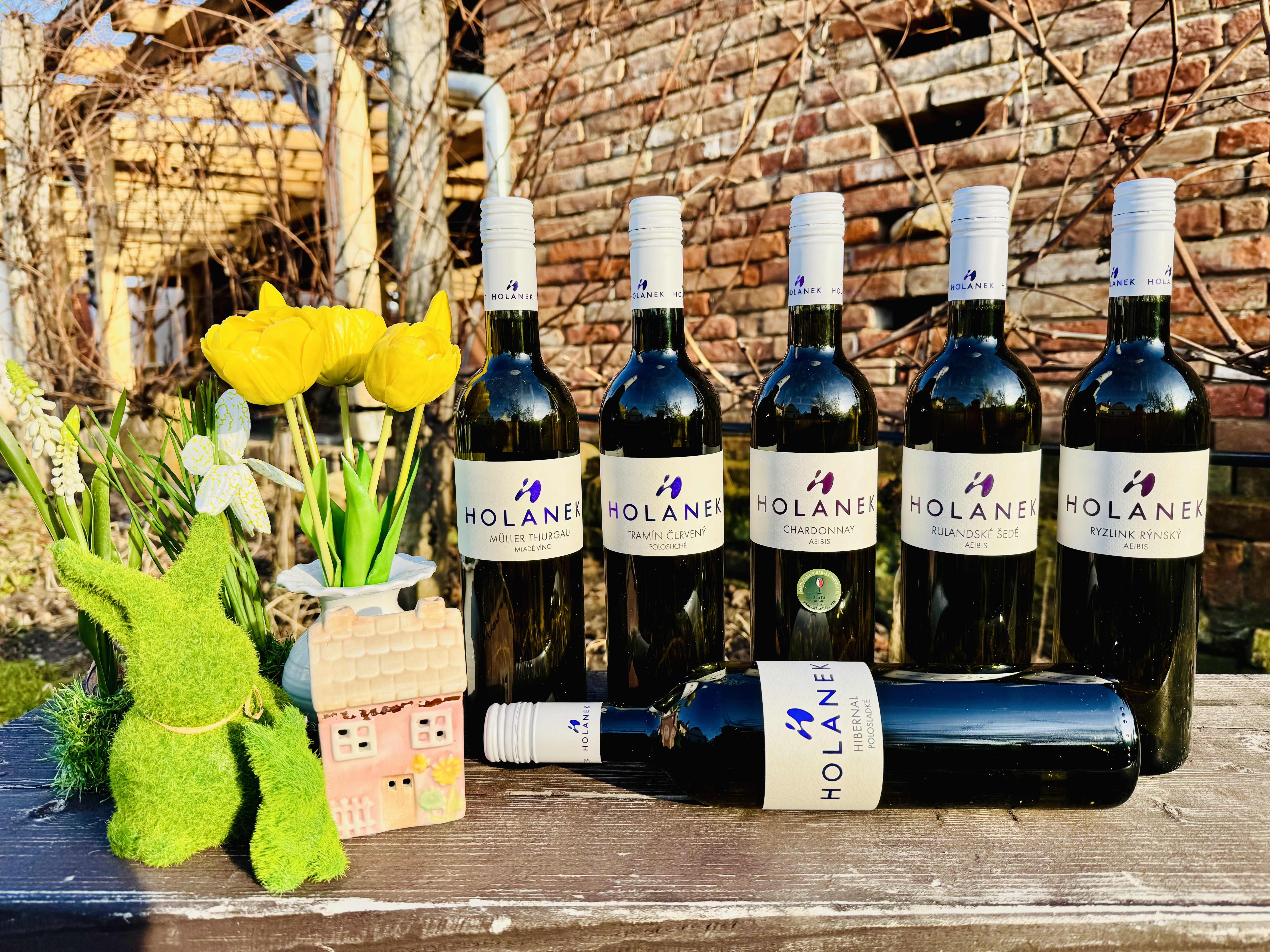 VELIKONOČNÍ AKČNÍ KARTONY