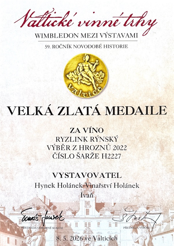 VALTICKÉ VINNÉ TRHY - WIMBLEDON MEZI VÝSTAVAMI